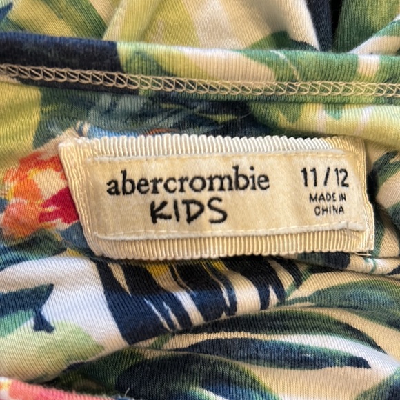 Abercrombie Kids Hawaiian Print Dress Size 11/12 white floral - worn one time - Picture 4 of 4